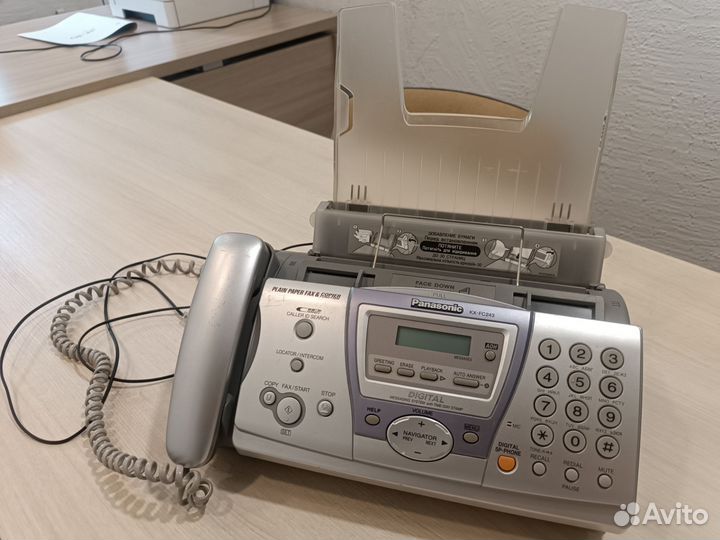 Факс Panasonic KX-FC243