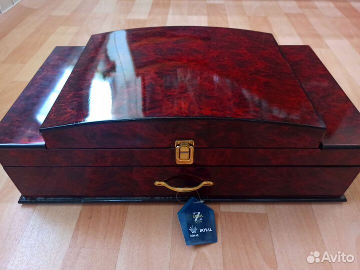 Столовые наборы 72 штуки royal