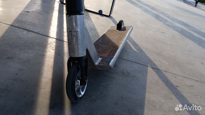 Дека для трюкового самоката стрит