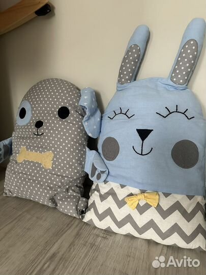 Игрушки бортики для детской кроватки