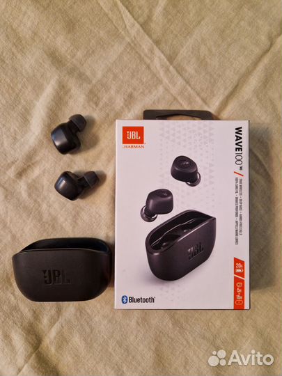 Беспроводные наушники jbl