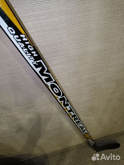 Клюшка хоккейная