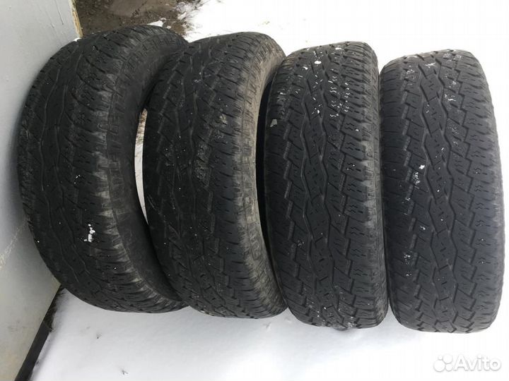 Toyo Open Country A/T Plus 215/65 R16 98H