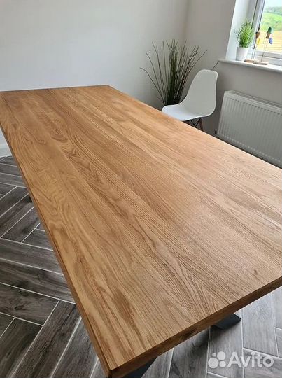 Стол из массива