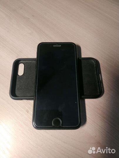 Телефон iPhone 7