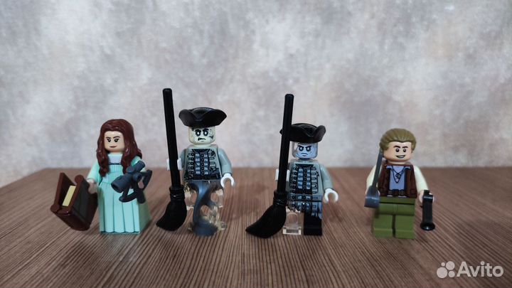 Lego minifigures