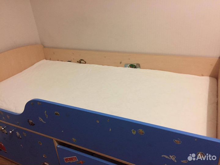 Детская кровать чердак бу + матрас