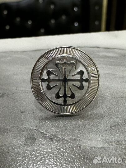 Запонки Patek Philippe Calatrava