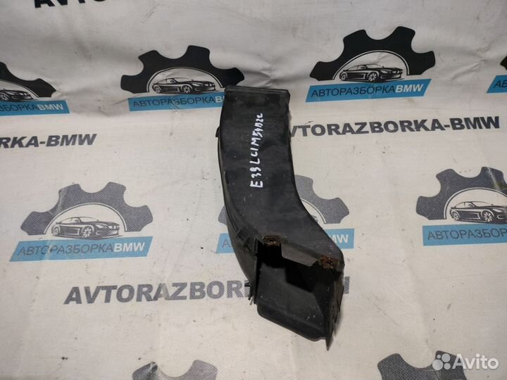 Воздуховод тормозов правый BMW 5-серия E39 LCI