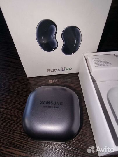 Беспроводные наушники samsung galaxy buds live