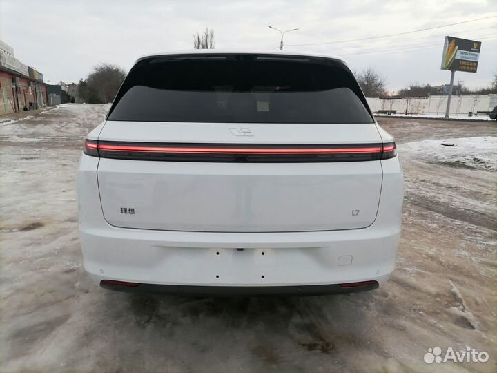 LiXiang L7 1.5 AT, 2023, 50 км