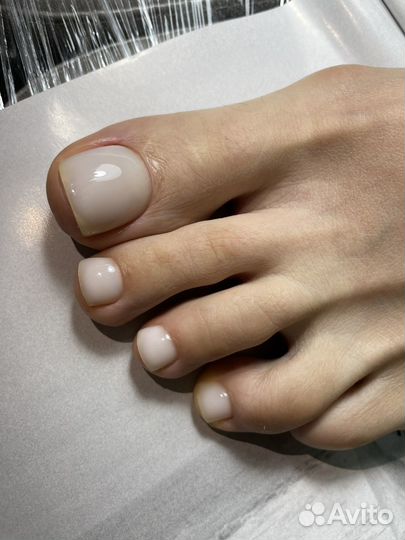 Маникюр, педикюр, наращивание ногтей. Юмр