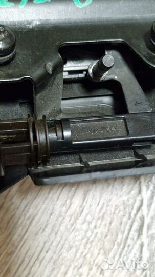 Замок крышки багажника внутренний BMW 7 E65/E66