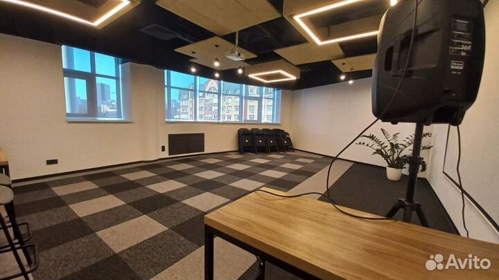 Конференц-зал, зал для мероприятия