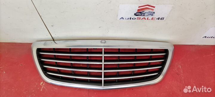 Решетка радиатора Mercedes W222