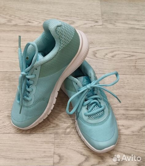 Кроссовки Reebok 35