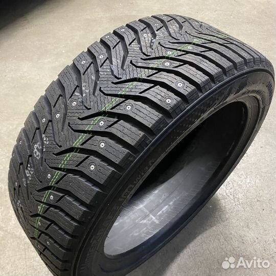 Kumho WinterCraft Ice WI31 205/45 R17 88T