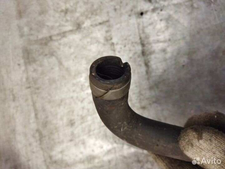 Патрубок отопителя Ford Focus 3 хетчбэк 1.6L