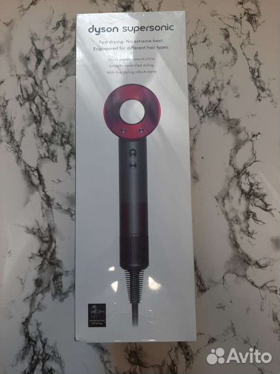 Фен Dyson supersonic новый