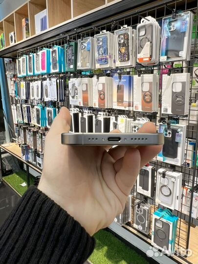 iPhone 15 Pro, 128 ГБ