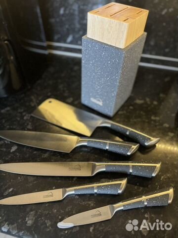 Набор ножей в подставке