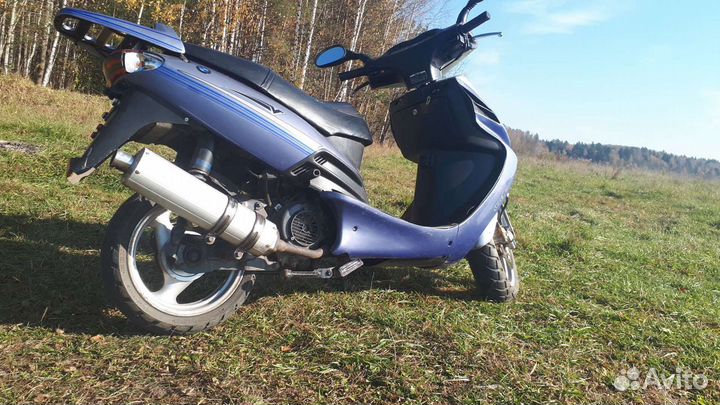 Скутер Lifan 150-lf