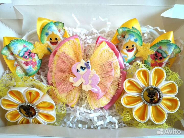 Набор бантиков ручной работы