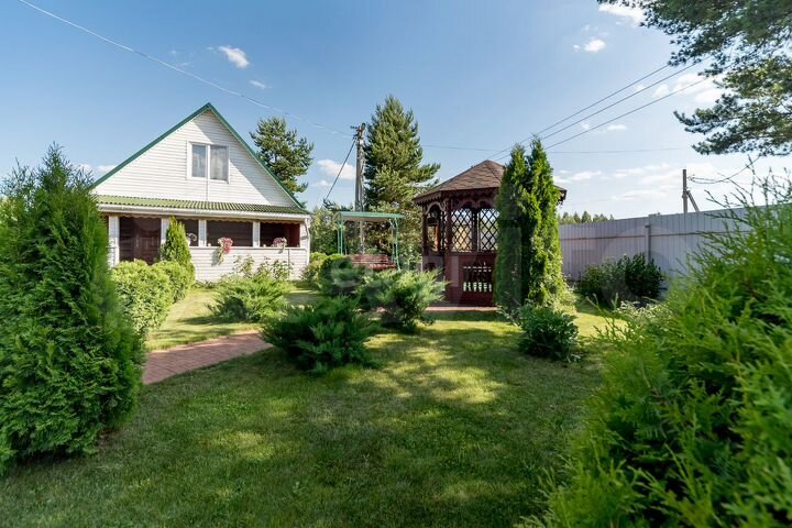 Дом 301 м² на участке 23 сот.