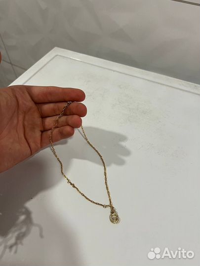 Подвеска givenchy classic golden Оригинал