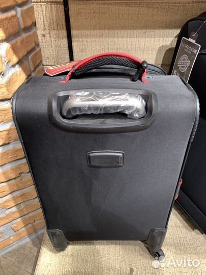 Чемодан на колесах Polo US США черный Средний