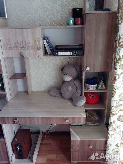 Компьютерный стол