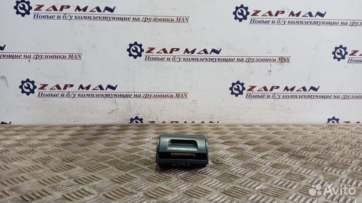 Подстаканник левый Man Tga Tgm Tgl