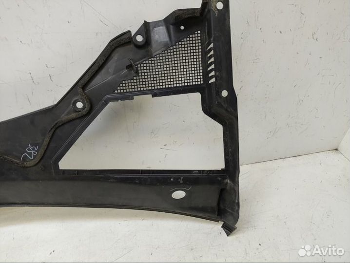 Жабо Jaguar E-Pace 1 2017