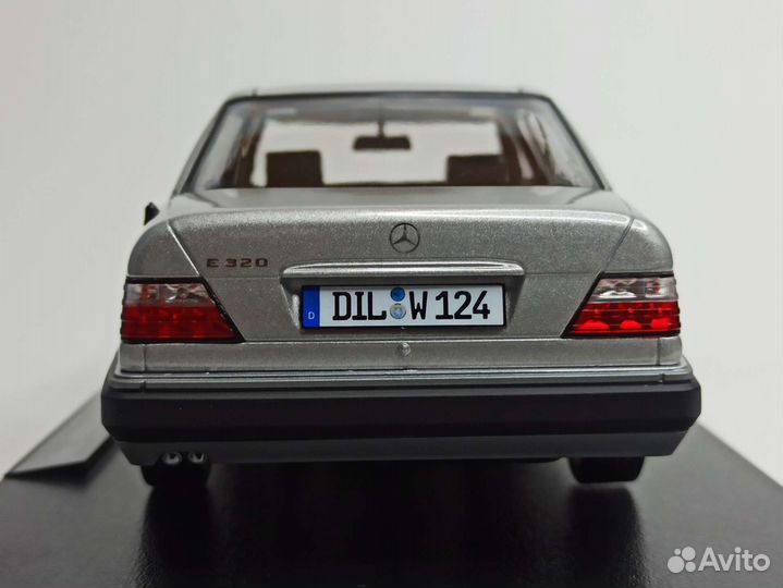 Mercedes E class W124 I Scale 1:18