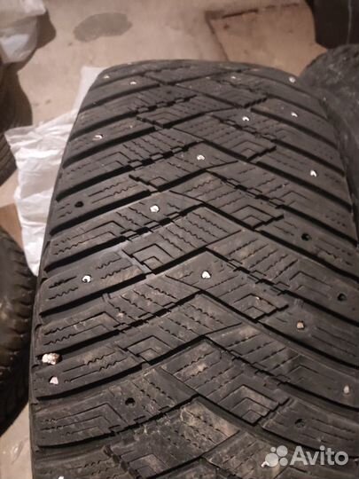 Goodyear UltraGrip Ice Arctic SUV 255/55 R18
