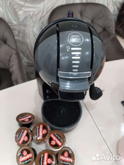 Кофемашина капсульная