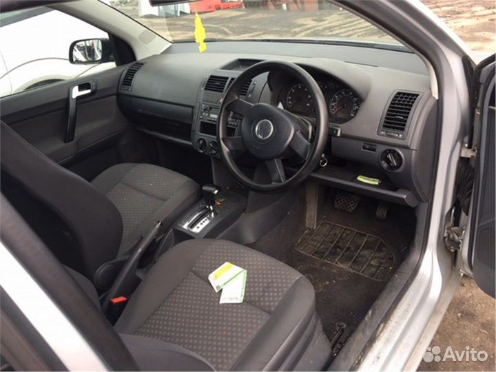 Разбор на запчасти Volkswagen Polo 2001-2005
