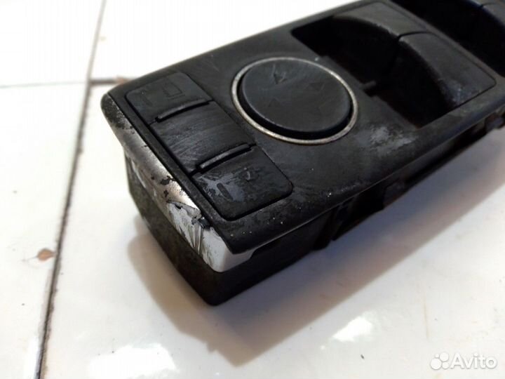 Блок управления стеклоподъемниками