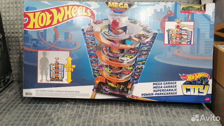 Hot Wheels Сити Мега Гараж GTT95