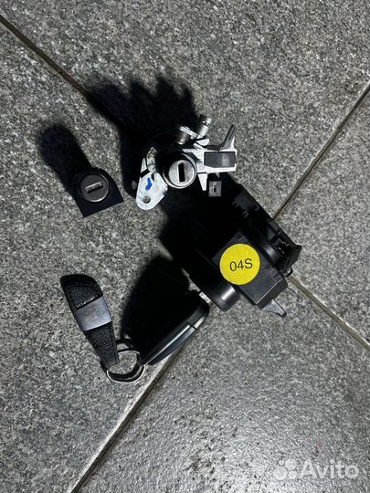 Комплект личинок ключ замок ауди а6 с6