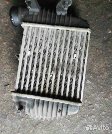 Интеркулер audi a6 4f/c6 (2004-2008) 9616630777