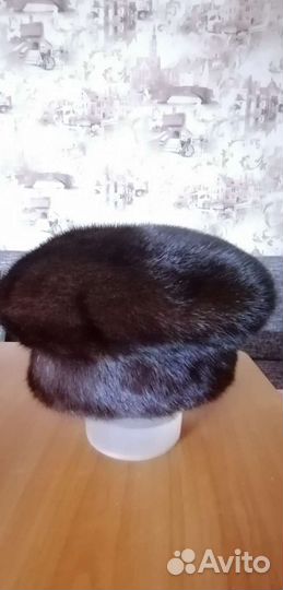 Берет женский норковый