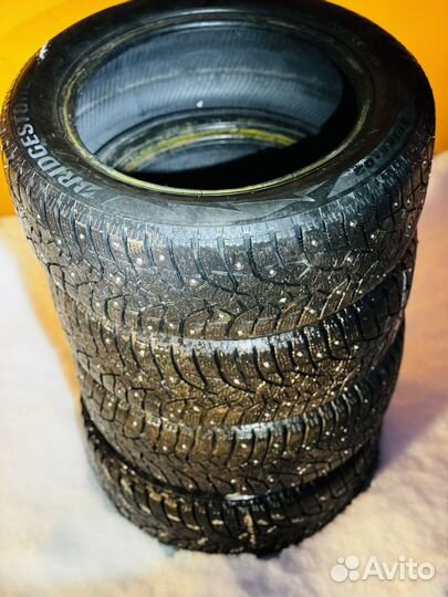 Bridgestone Blizzak Spike-02 195/55 R15 85T