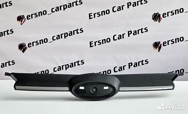 Решетка радиатора Форд Фокус 3