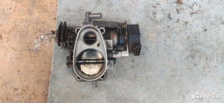 Дроссельная заслонка Ауди 80 б4