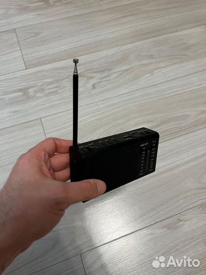 Радиоприёмник dexp RS 120