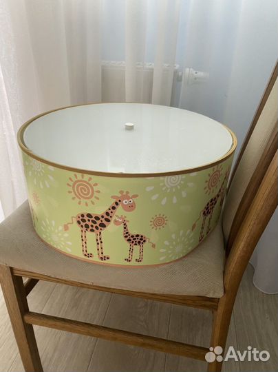 Светильник потолочный