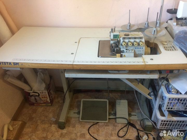 Оверлок промышленный