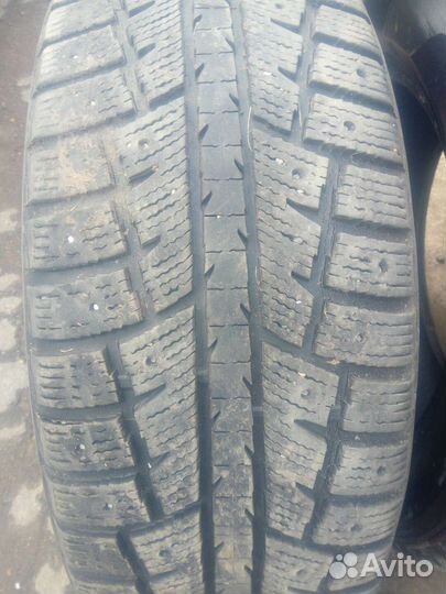 Minerva Eco Stud LT 235/65 R17 19B