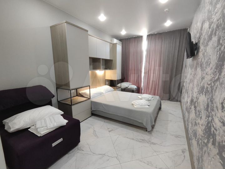 Комната 22 м² в 5-к., 2/2 эт.